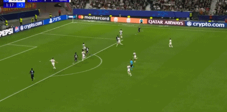 头球破网 头球破网